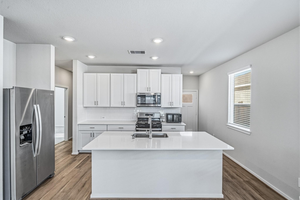 29215 Farmhouse Estates Dr - Photo 7