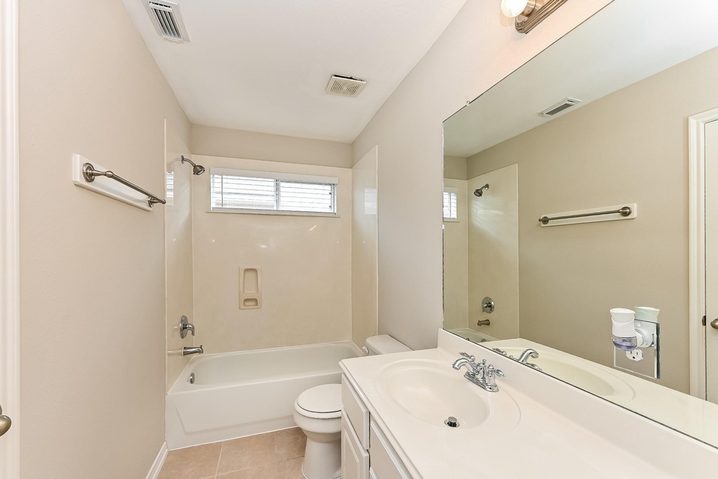 12923 Palm Leaf Court - Photo 13