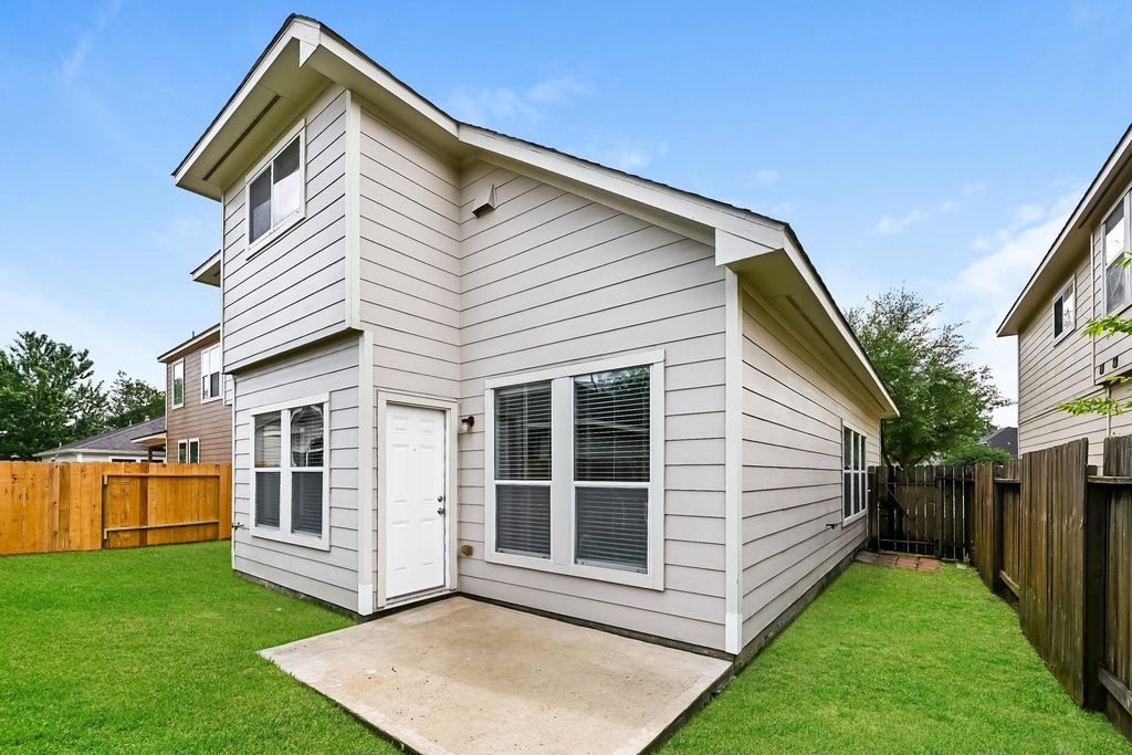 12923 Palm Leaf Court - Photo 14