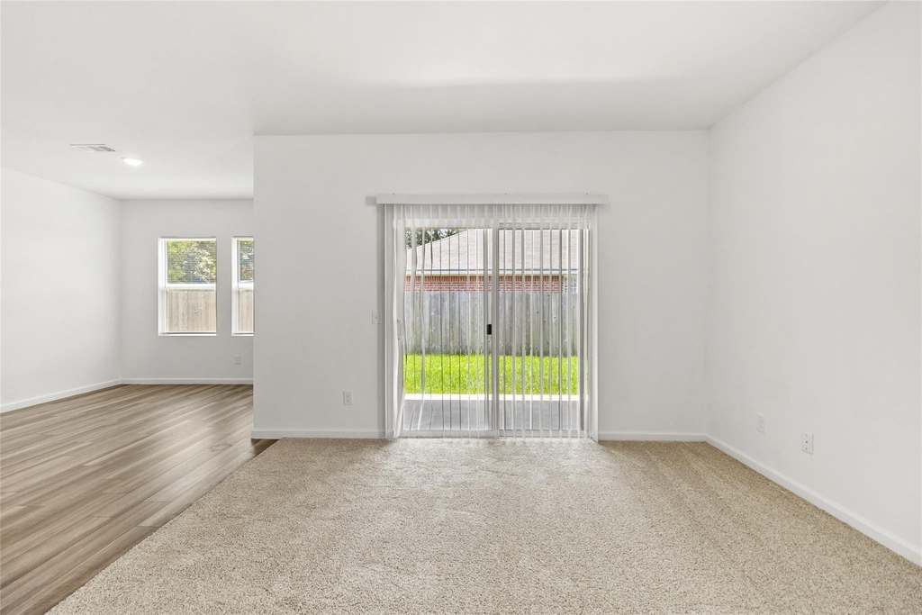 3602 Admiralty Drive - Photo 6
