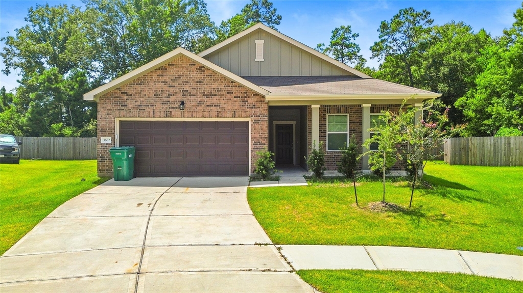 3602 Admiralty Drive - Photo 0
