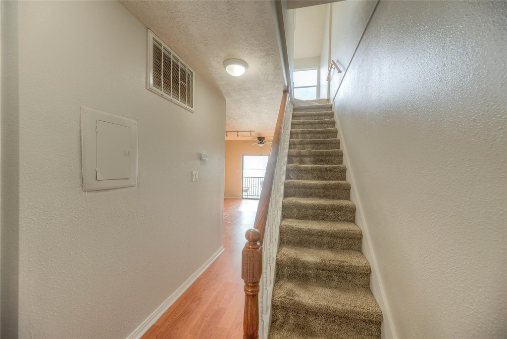 445 Carolcrest Lane - Photo 8