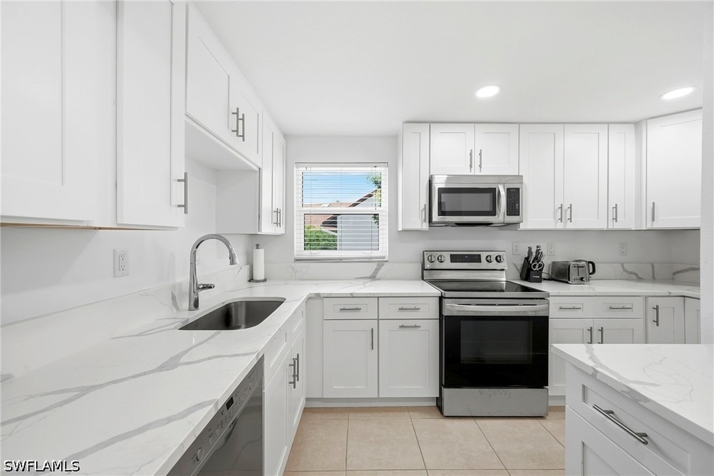 4092 Belair Lane - Photo 8