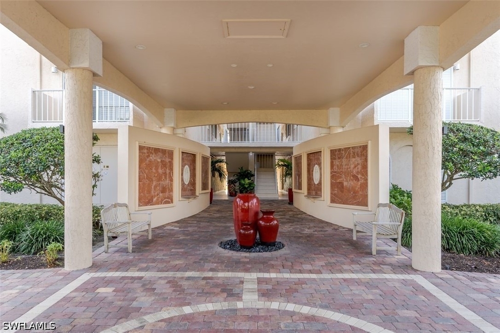 3450 Gulf Shore Boulevard N - Photo 32