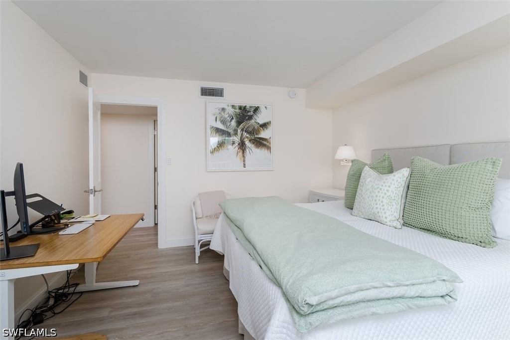 3450 Gulf Shore Boulevard N - Photo 22