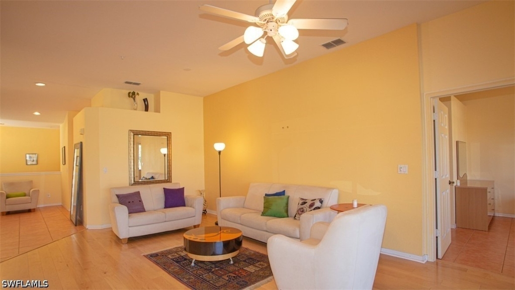 6855 Satinleaf Road S - Photo 15