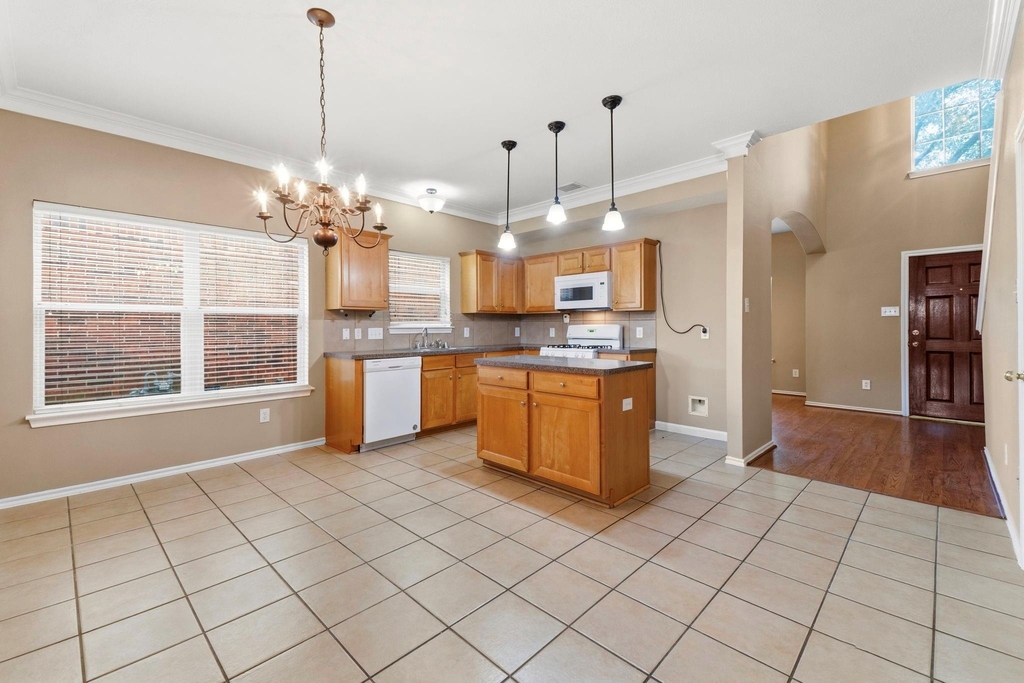 11822 Green Willow Falls Drive - Photo 3