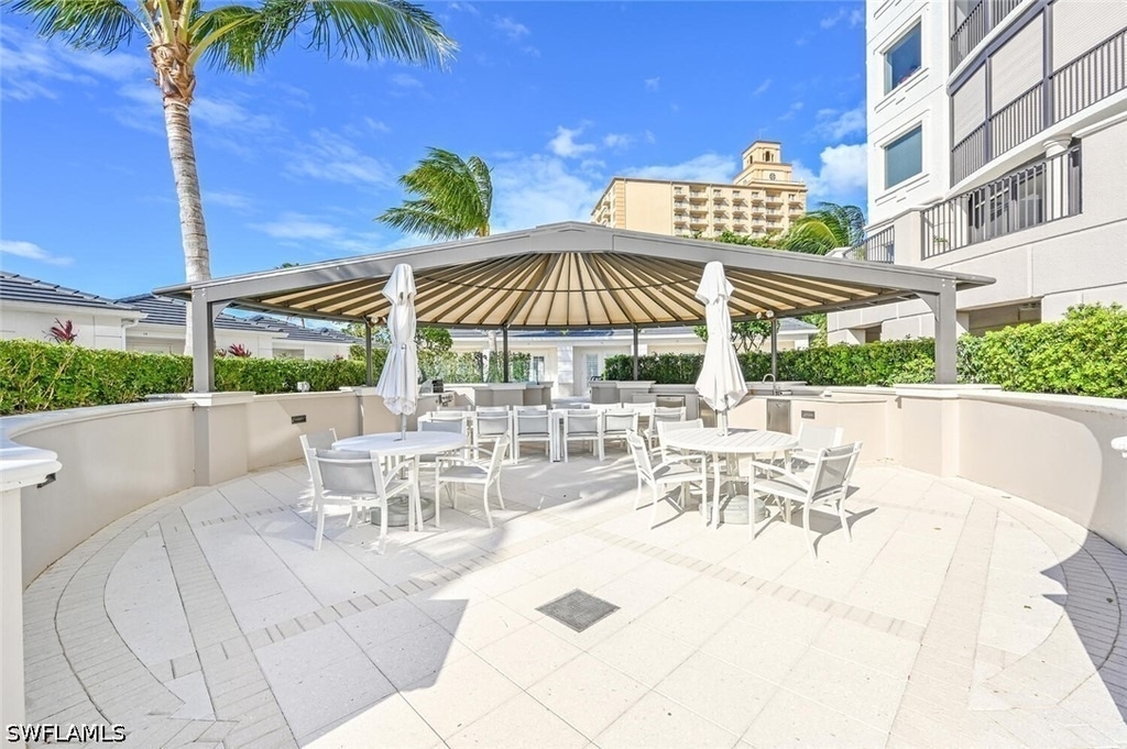 8665 Bay Colony Drive - Photo 40