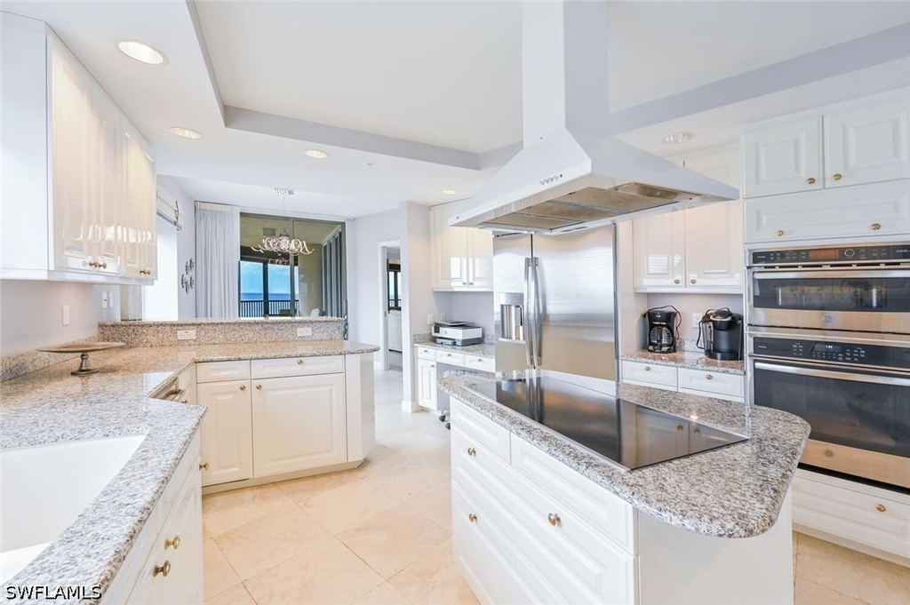 8665 Bay Colony Drive - Photo 17