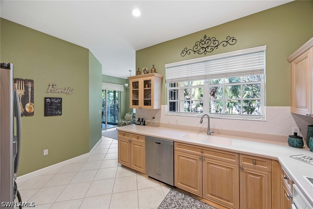 26960 Wyndhurst Court - Photo 7
