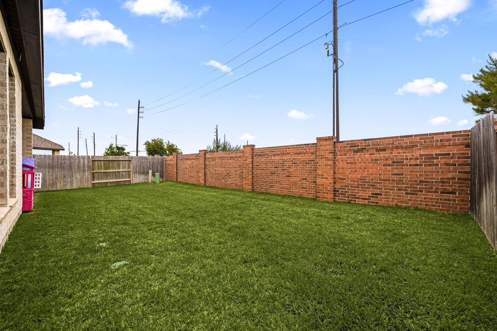 8711 Harbor Pines Drive - Photo 32