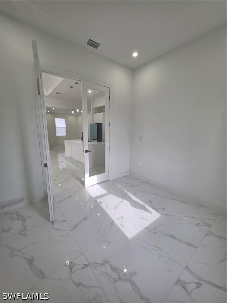 331 Nelson Road N - Photo 5