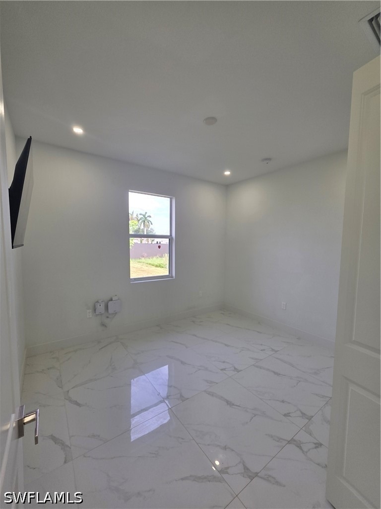 331 Nelson Road N - Photo 12
