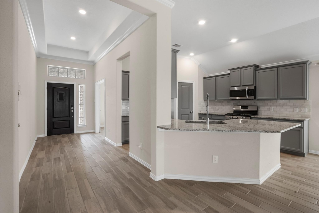 15218 Kickapoo Cavern Drive - Photo 1