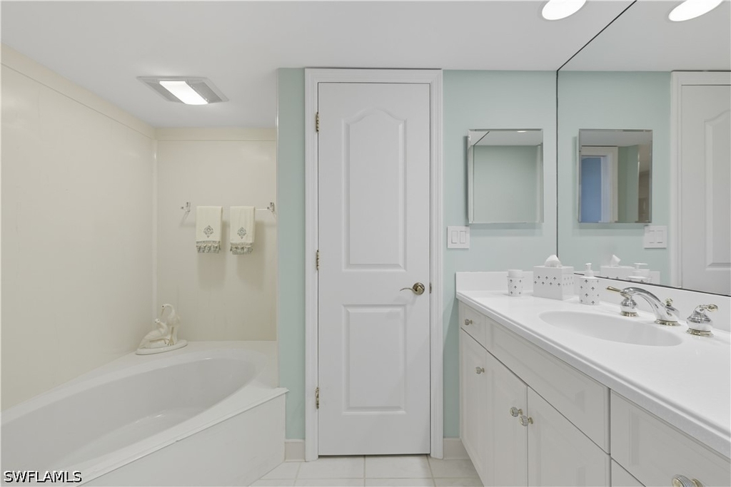 4901 Gulf Shore Boulevard N - Photo 24