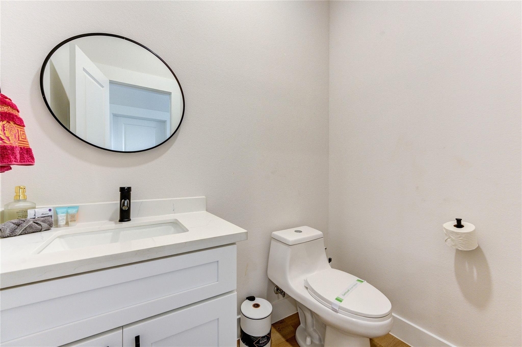6835 Weston Street - Photo 32
