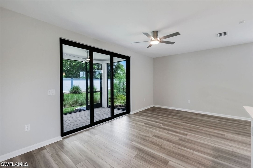 27907 Radiant Court - Photo 6