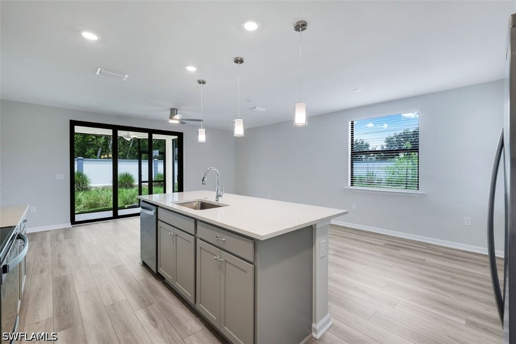 27907 Radiant Court - Photo 1