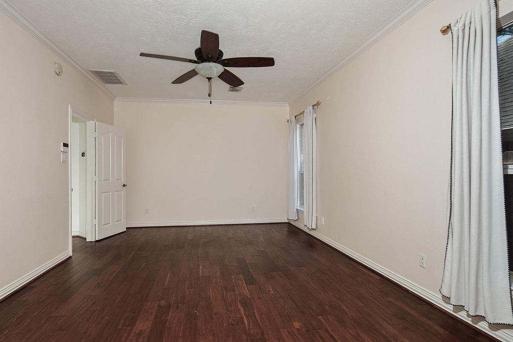 27 Bluff Creek Place - Photo 11