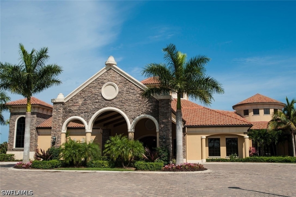 9387 Vercelli Court - Photo 21
