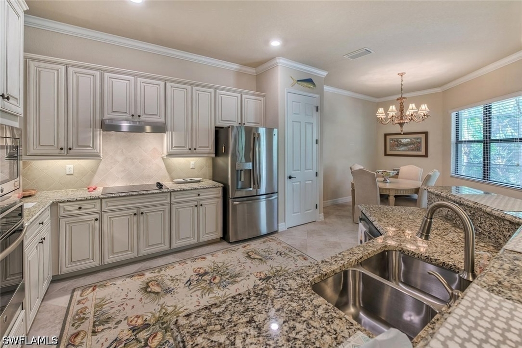9387 Vercelli Court - Photo 5