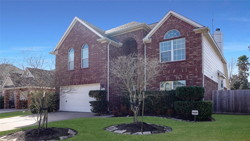 2202 Drake Falls Drive - Photo 1