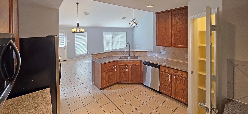 2202 Drake Falls Drive - Photo 16