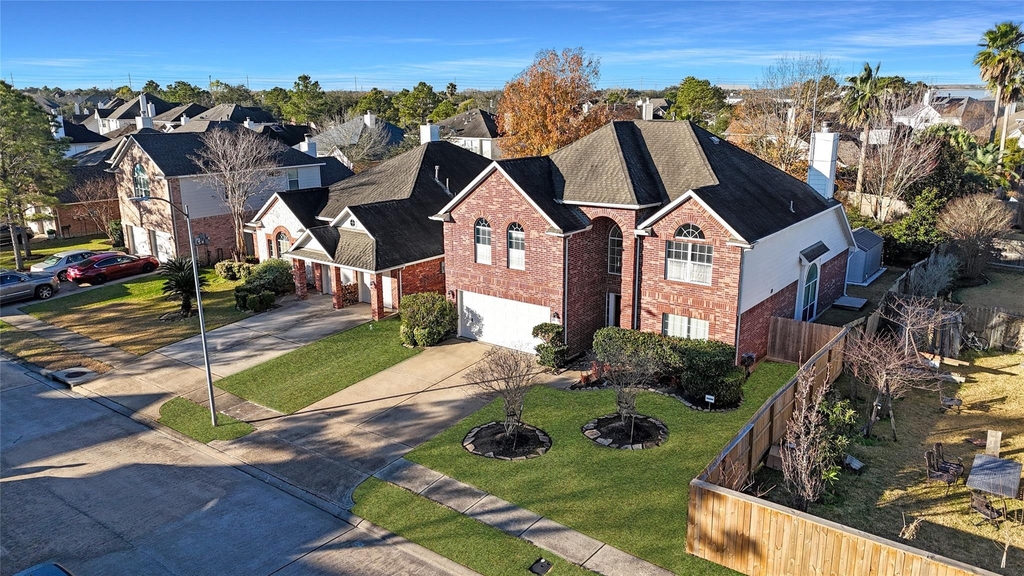 2202 Drake Falls Drive - Photo 3