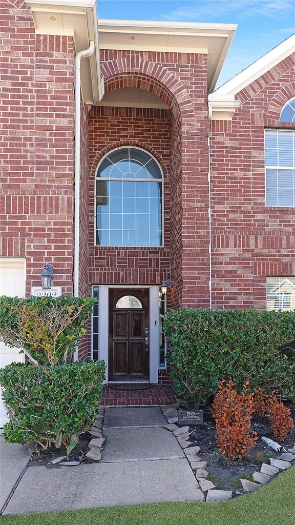2202 Drake Falls Drive - Photo 2
