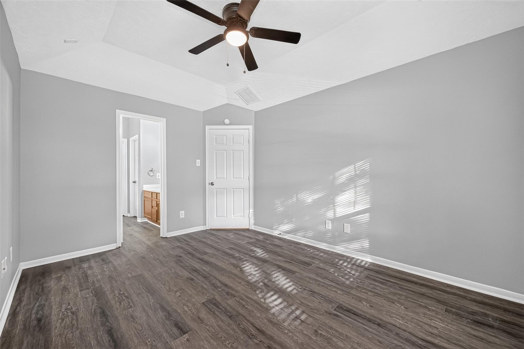 8010 Indian Desert Drive - Photo 18