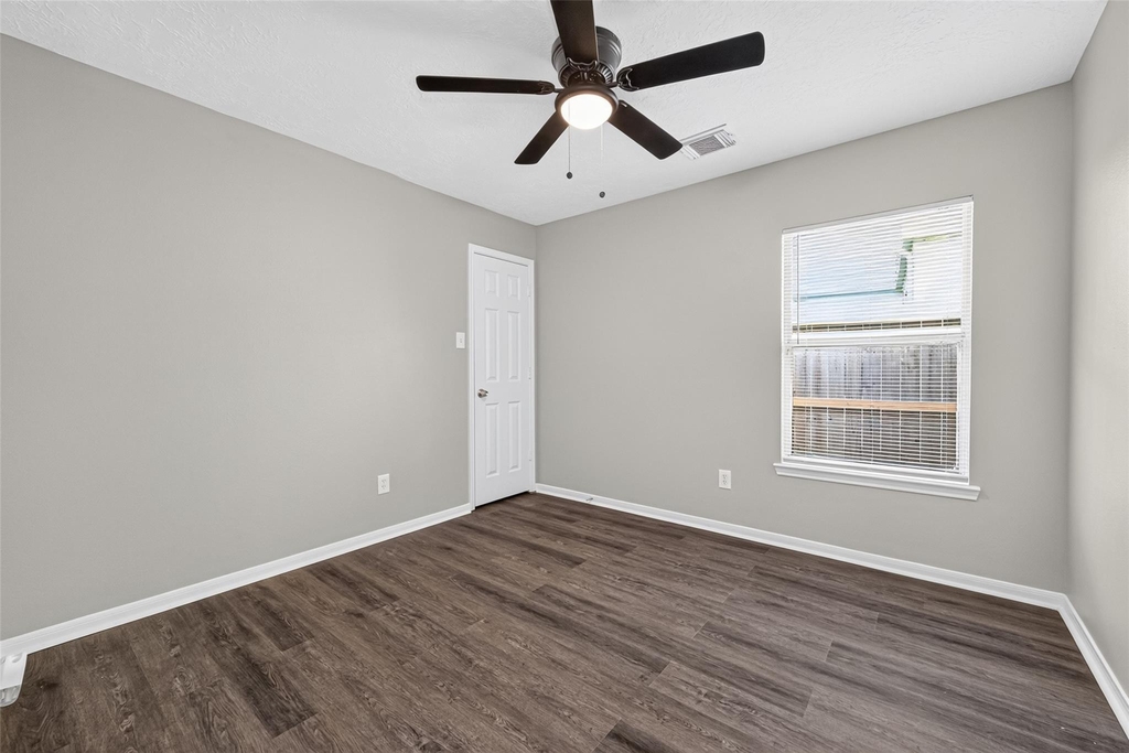 8010 Indian Desert Drive - Photo 33
