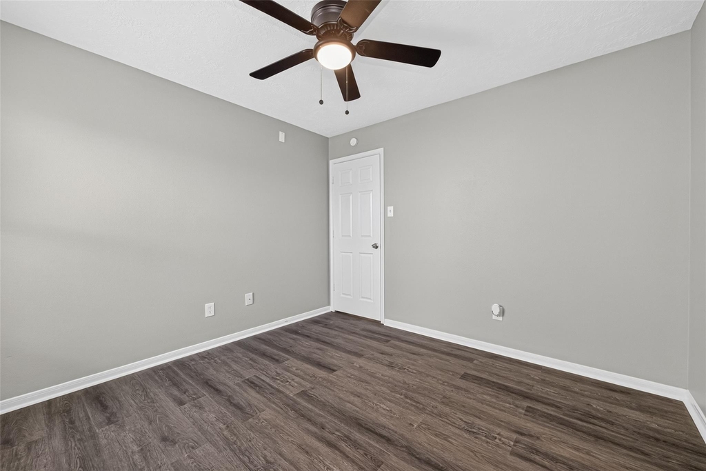 8010 Indian Desert Drive - Photo 34