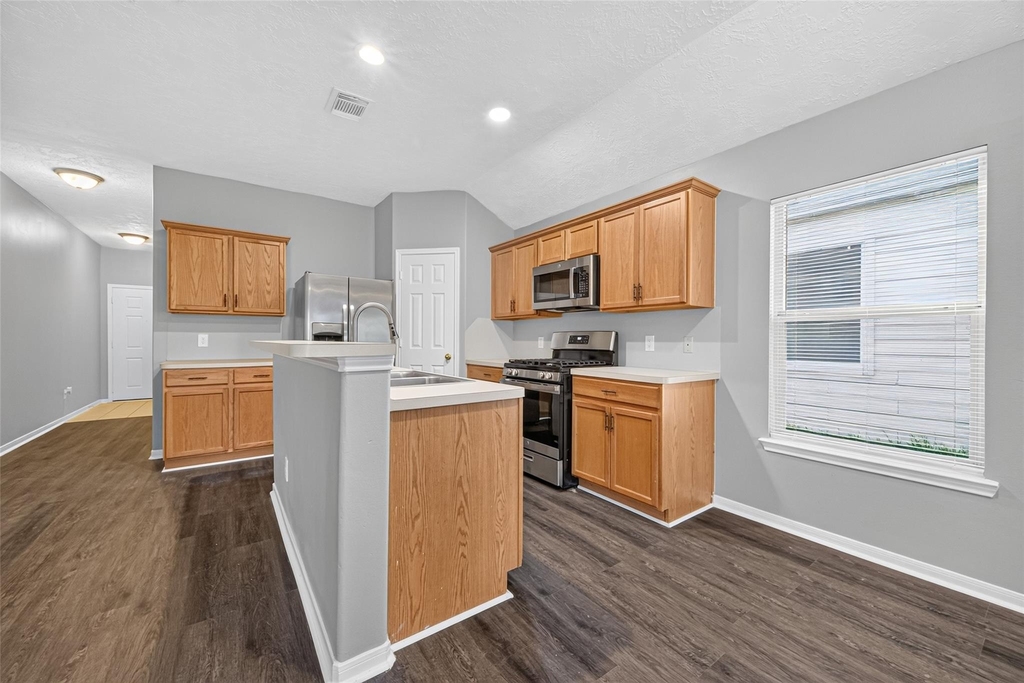 8010 Indian Desert Drive - Photo 4