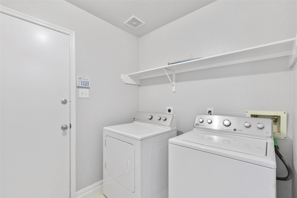 21106 Blackbluff Court - Photo 20