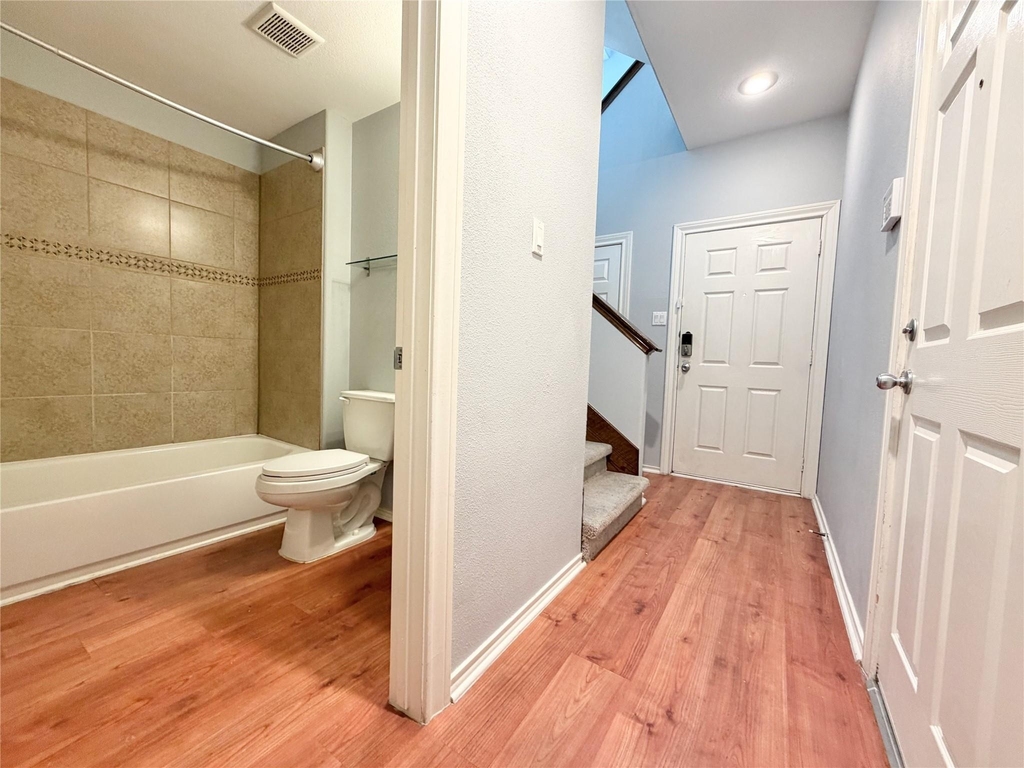 1608 Holman Street - Photo 8