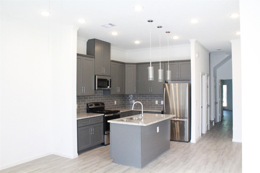 3714 Easy Street - Photo 1