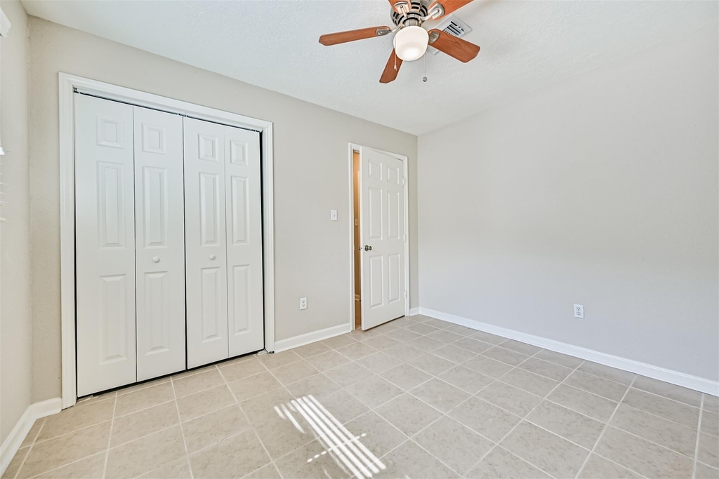 1113 N Heron Drive - Photo 22