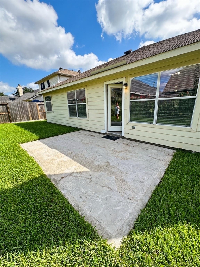 19523 Country Mountain Court - Photo 20
