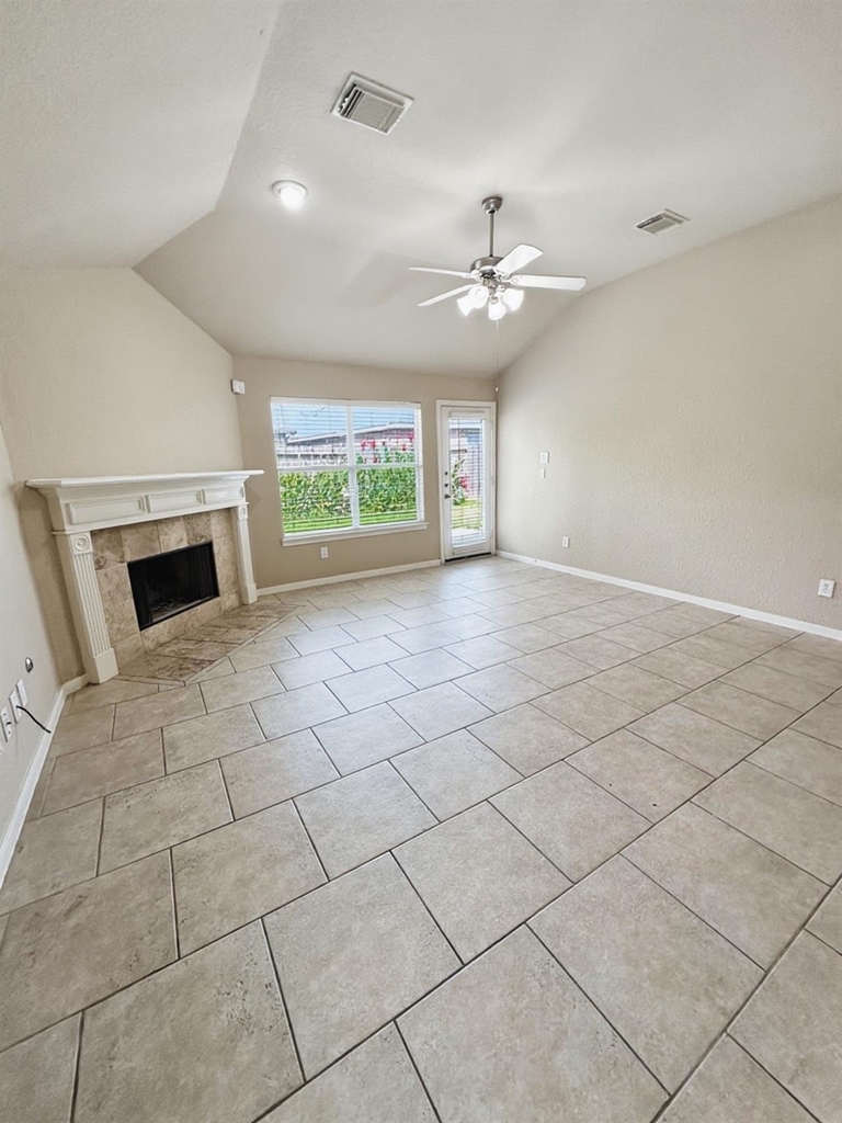 19523 Country Mountain Court - Photo 6