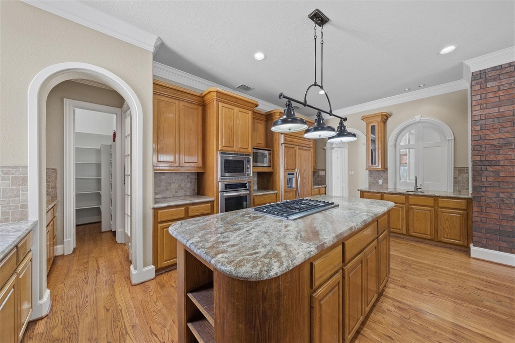 13714 Gainesway Drive - Photo 7