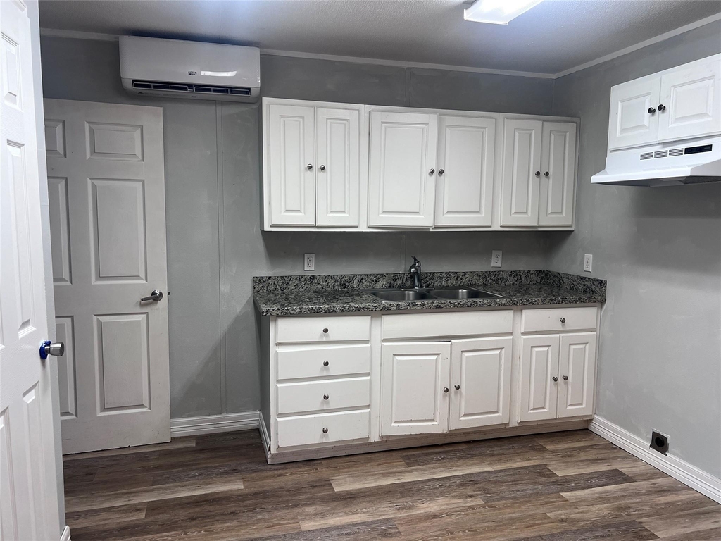 115 W Mulberry Avenue - Photo 8