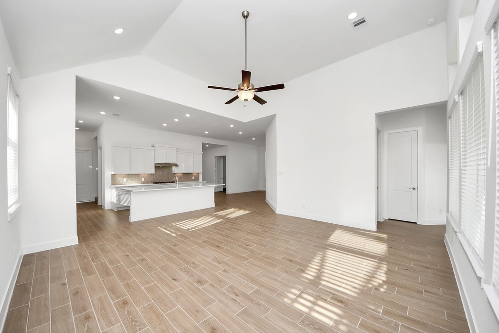 25026 Midnight Willow - Photo 19