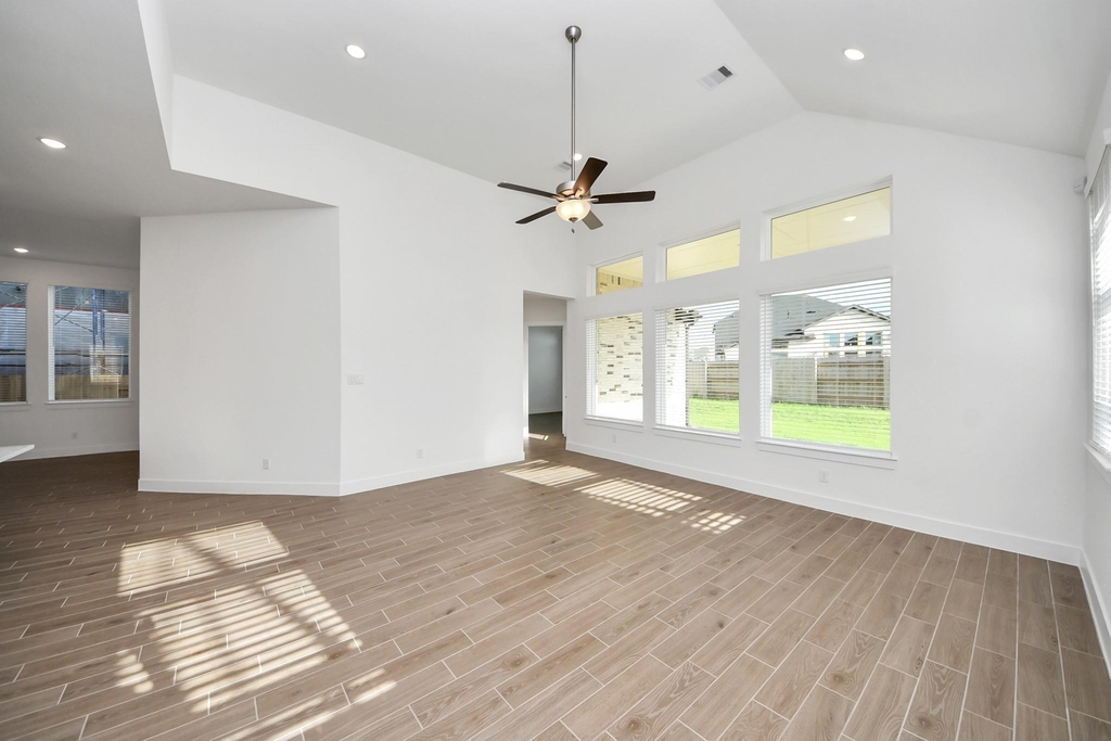 25026 Midnight Willow - Photo 18
