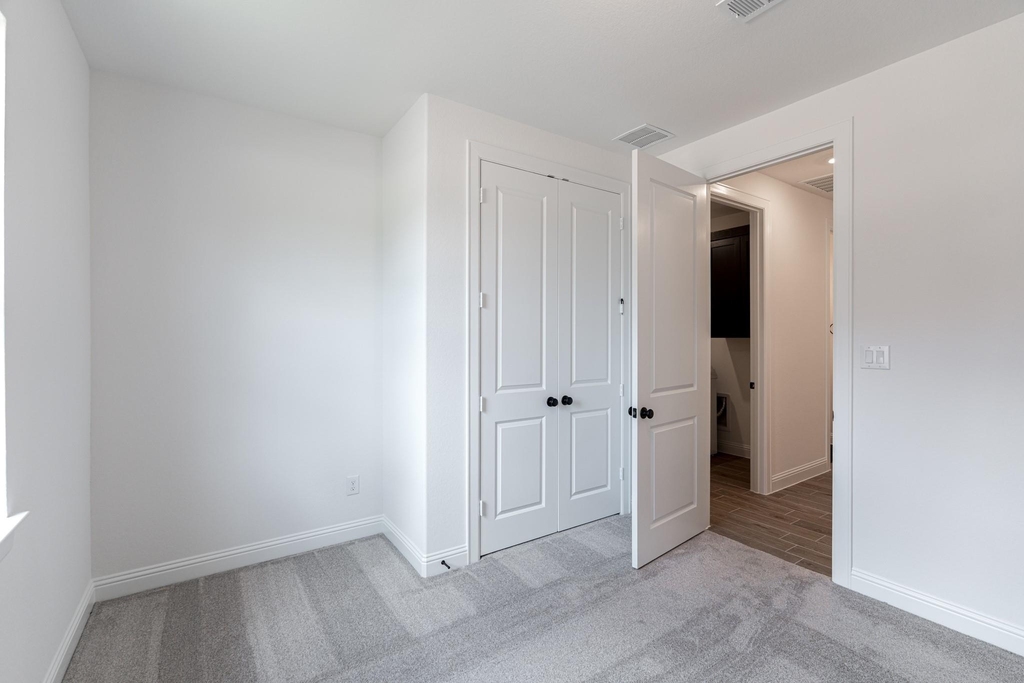 16231 Sheridan River Trail - Photo 11