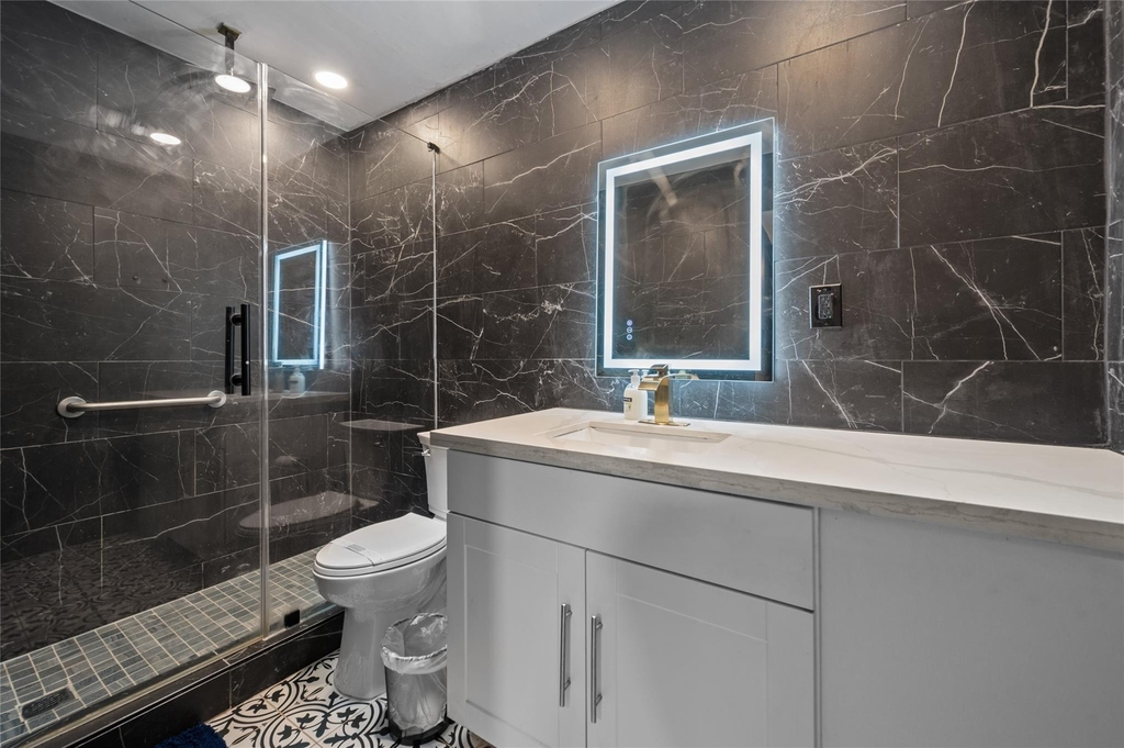3611 Graustark Street - Photo 13