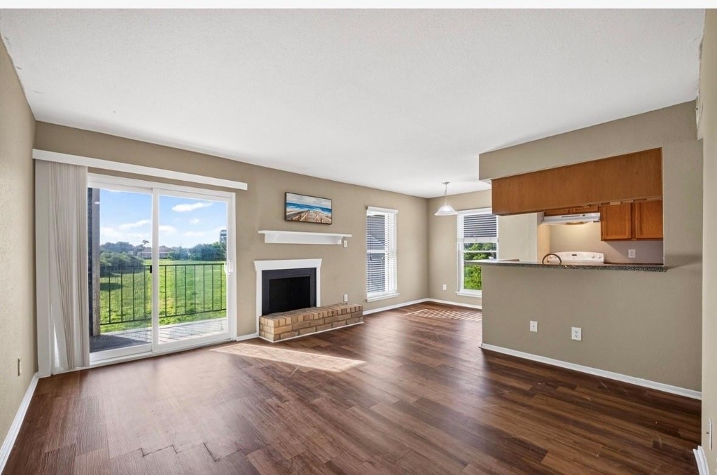 18511 Egret Bay Boulevard - Photo 6