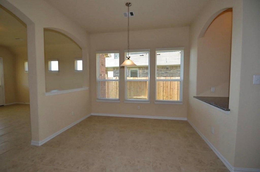 7219 Pearl Terrace Lane - Photo 10