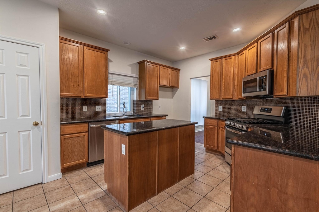 6303 Faulkner Ridge Drive - Photo 6