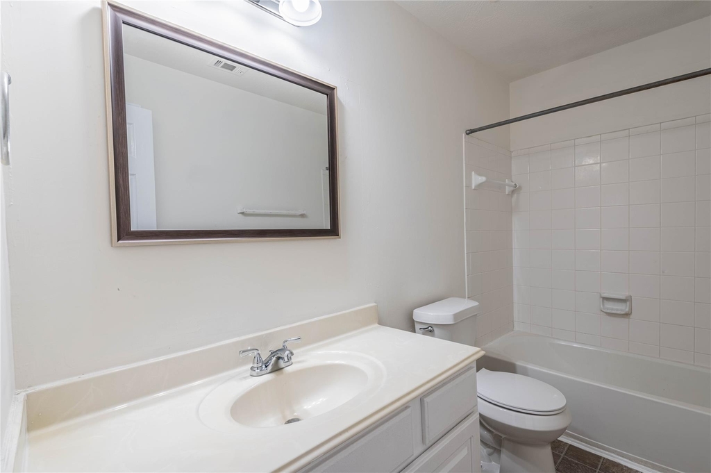 6303 Faulkner Ridge Drive - Photo 15