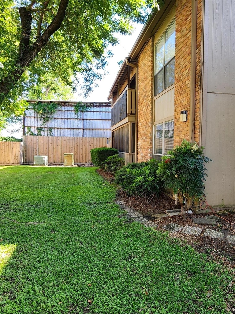 5665 Birchmont Drive - Photo 1